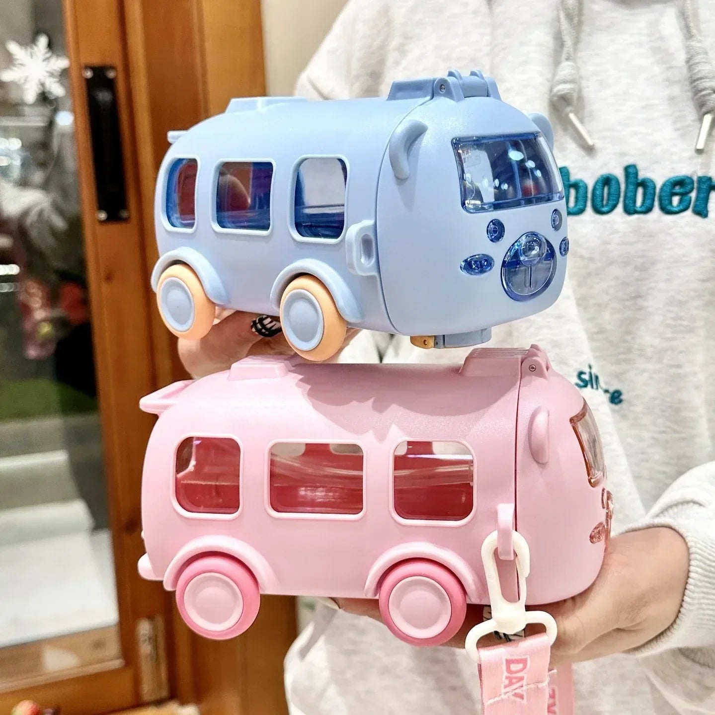 500Ml Cute Bear Portable Water Bottle with Shoulder Strap Kid Car Straw Water Cup Bus Shape Children'S Water Bottle Drinking Cup